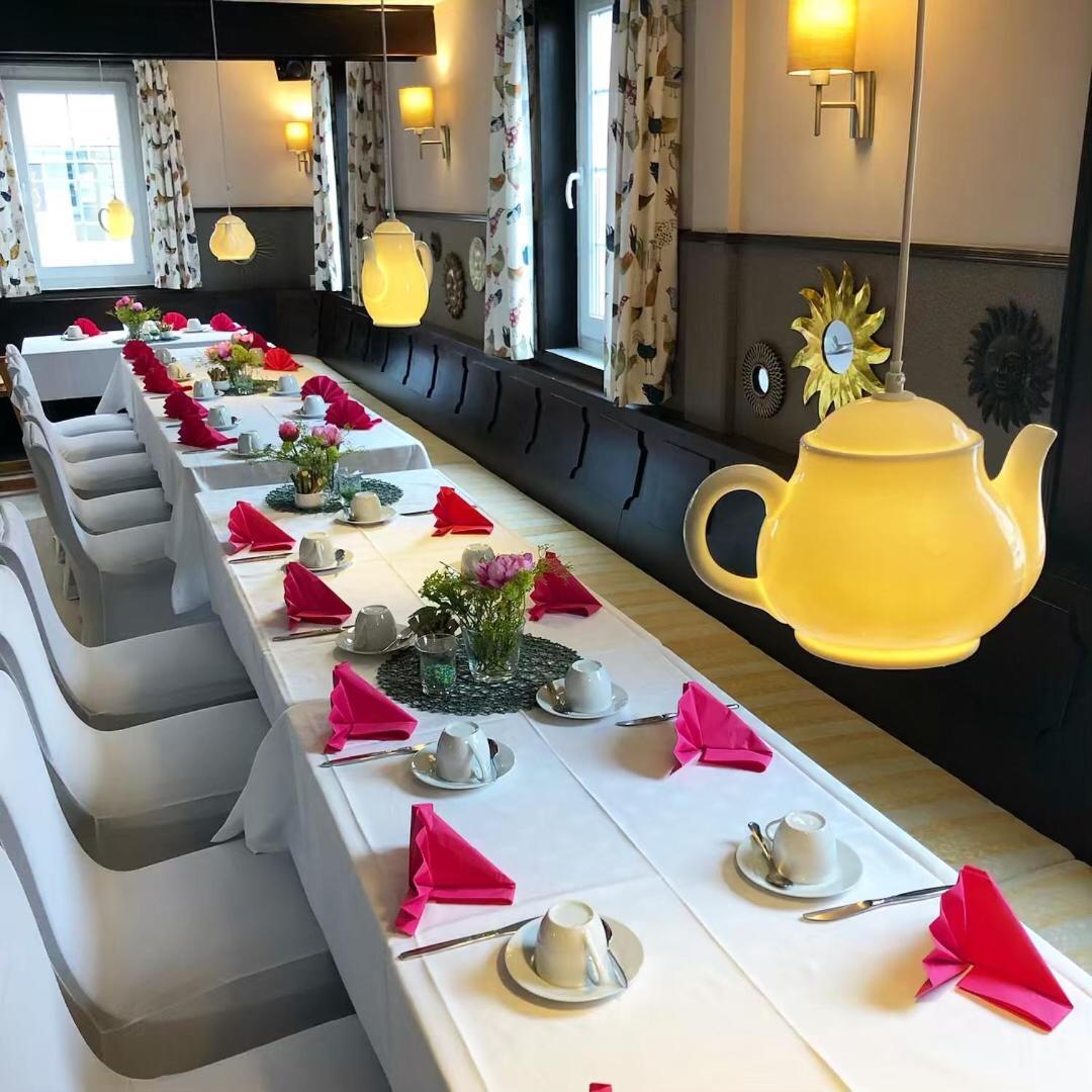 Hotel Zur Goldenen Sonne Usingen Luaran gambar
