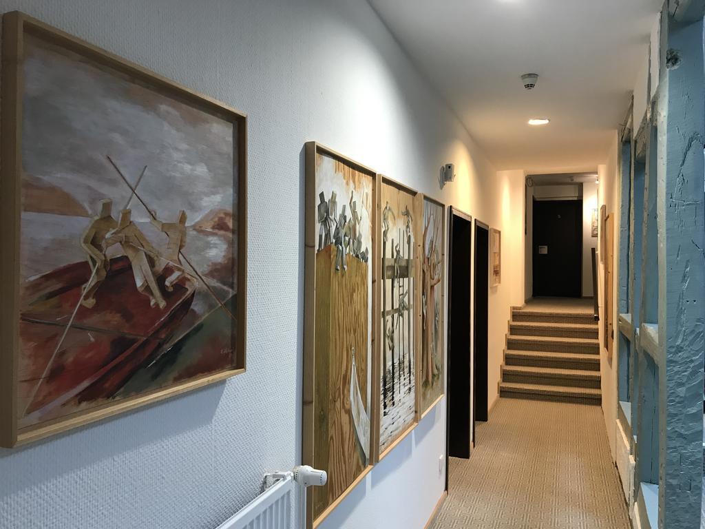 Hotel Zur Goldenen Sonne Usingen Luaran gambar